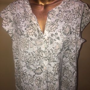 Liz Claiborne white floral blouse size m